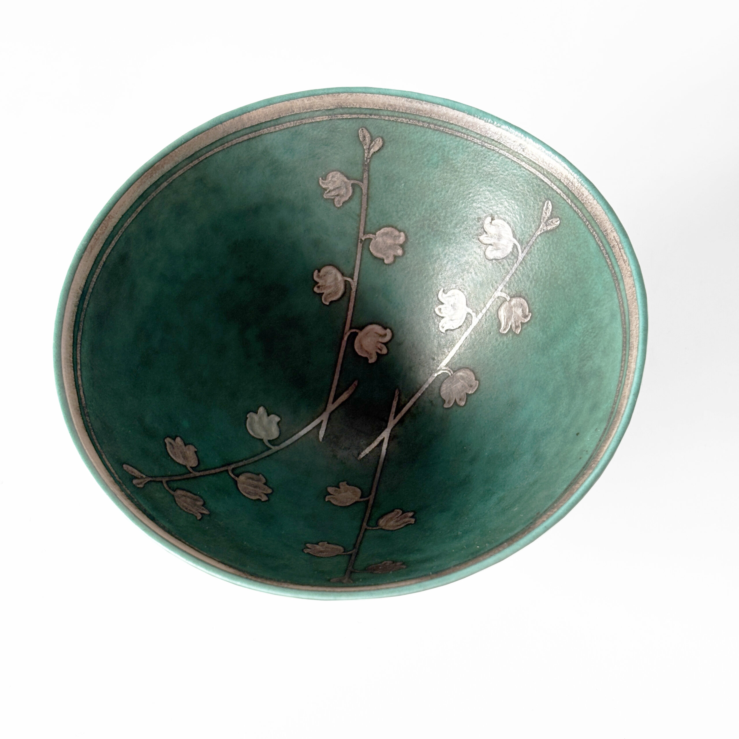 Cuenco en gres con esmalte de cobre verde y plata aplicada por Wilhelm Kåge, Suecia, años 30 - Imagen 2